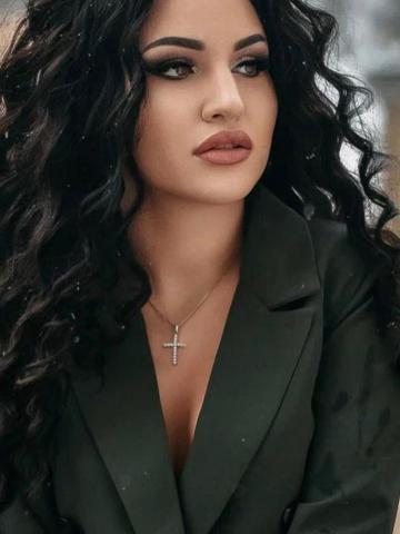 Моника WhatsApp Реал фото 2